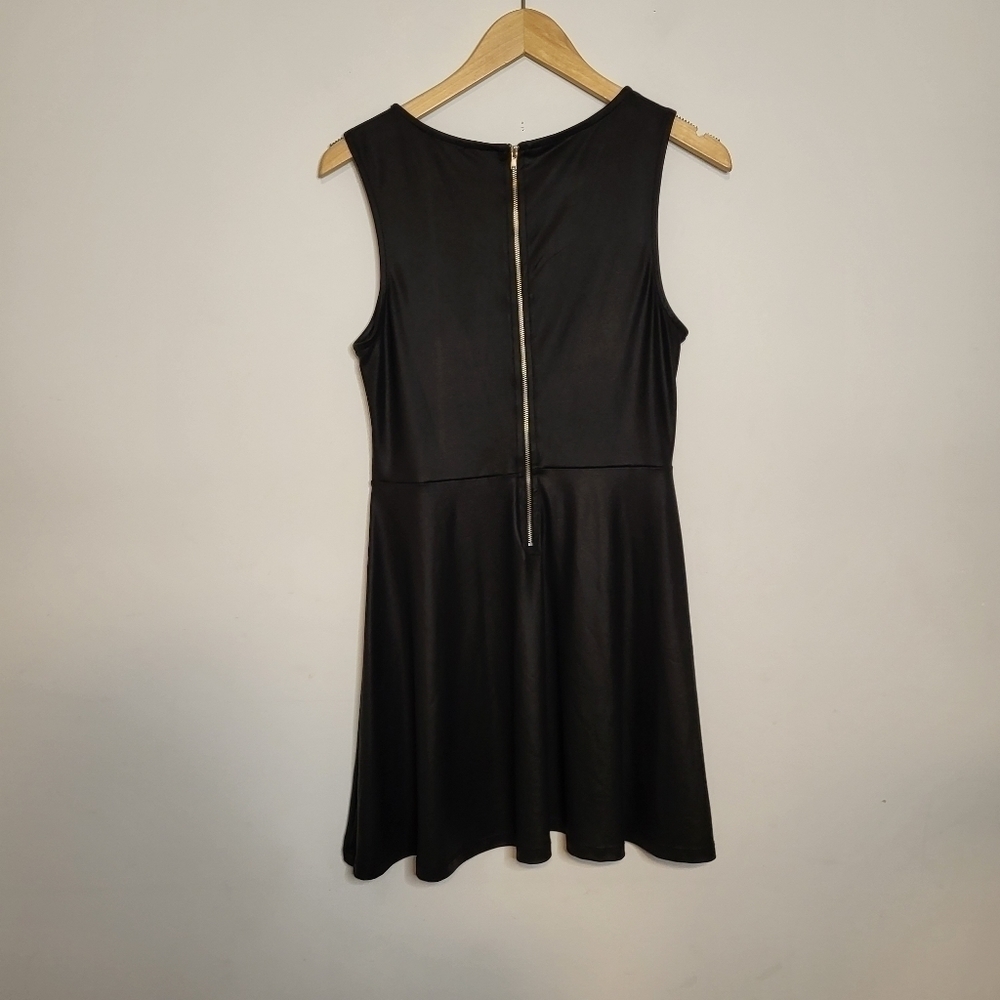Forever 21 Little Black Dress Size Medium - Picture 4 of 9
